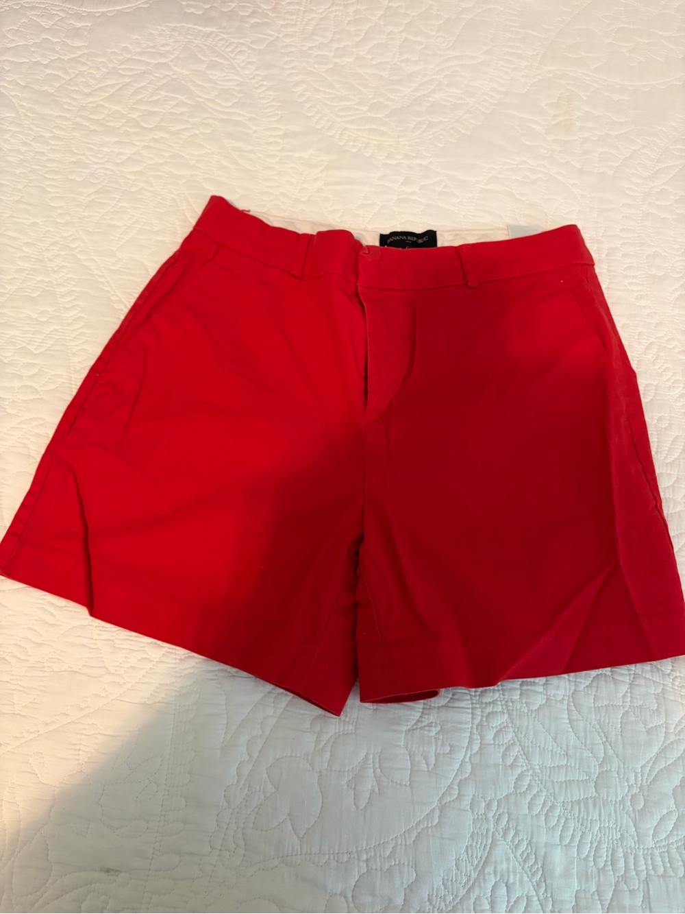 Banana Republic Red Women’s Flat Front Shorts